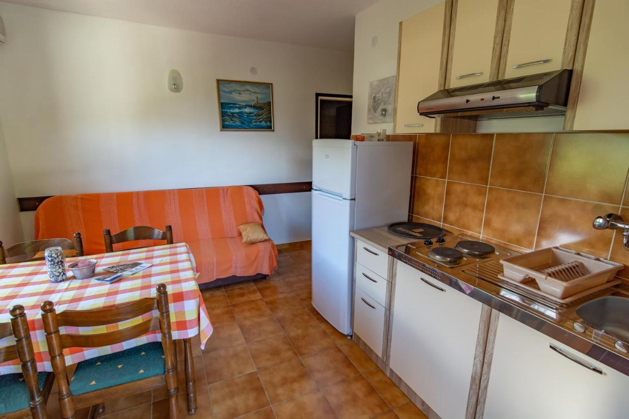 Apartment Dumicic 1 Mundanije Exterior photo